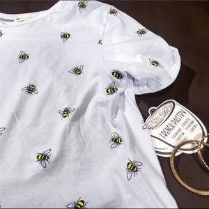 The bees Knees T-shirt